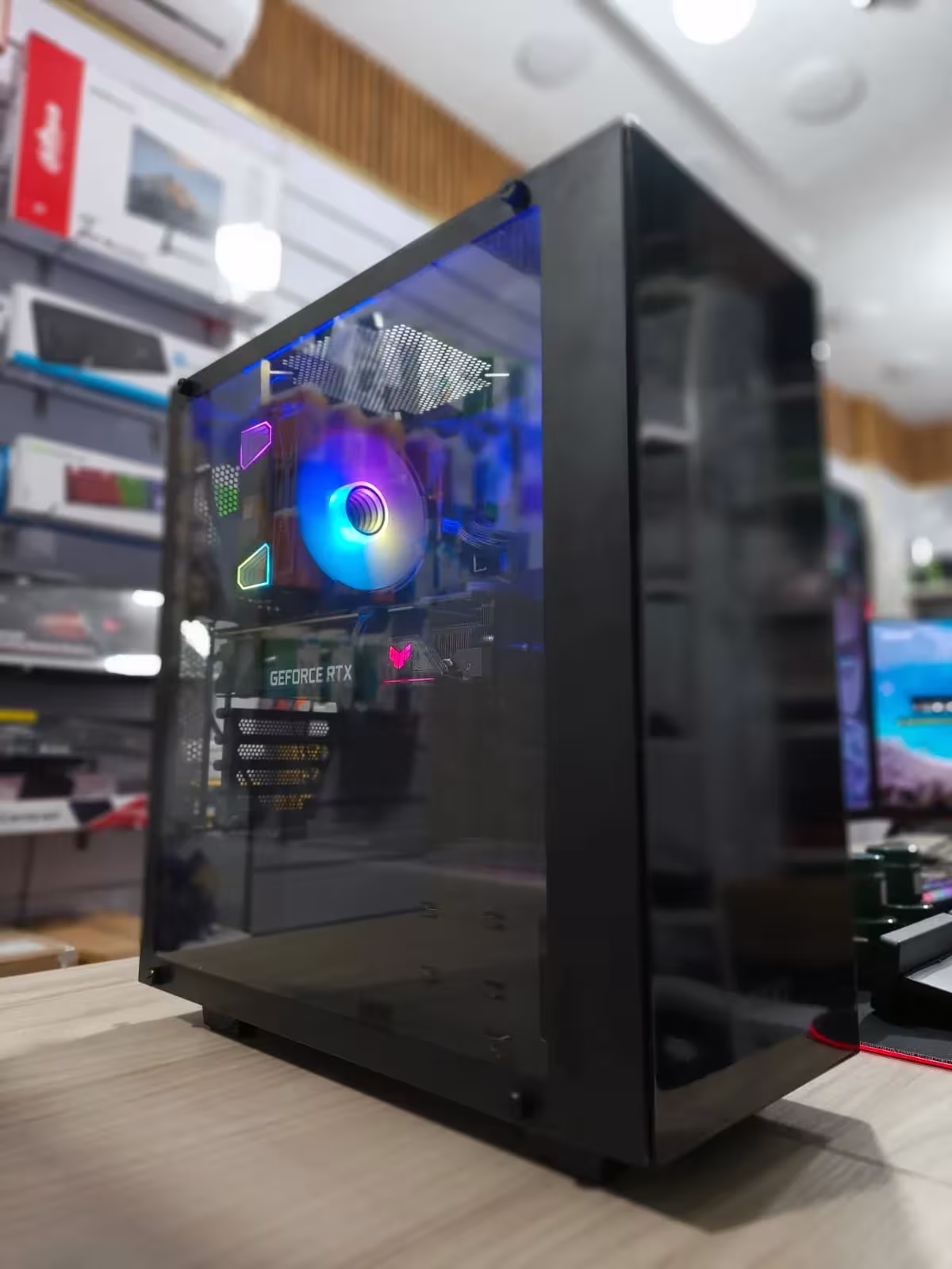 Super Gaming Computer Case